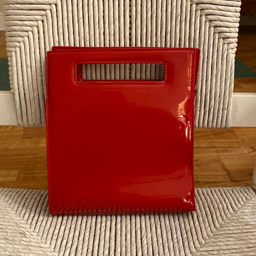 Forever 21 red crossbody bag.